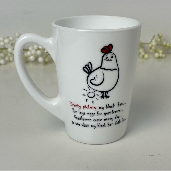 ARC France Luminarc Hickety Pickerty Hen Pair of Mugs Milk Glass - Picture 3 of 16